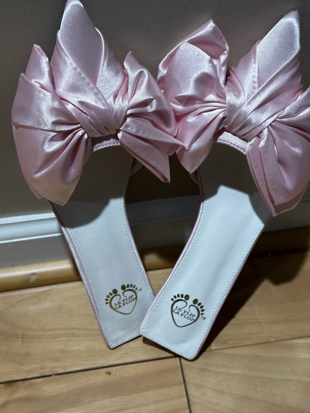 Pink Bow Pointed Toe Slip-On Heels - Picture 6 of 7